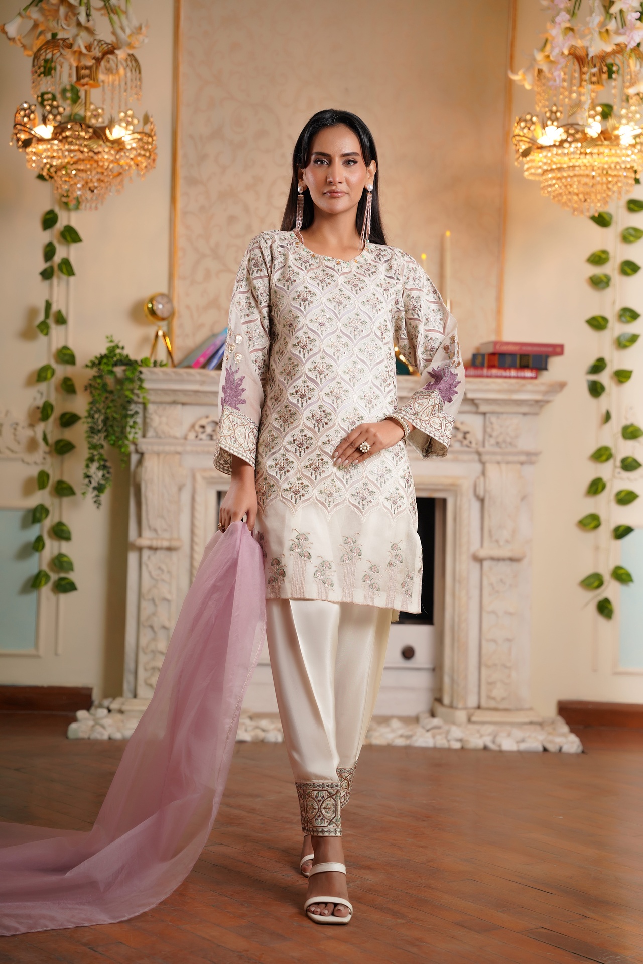 Opal Elegance (Small)